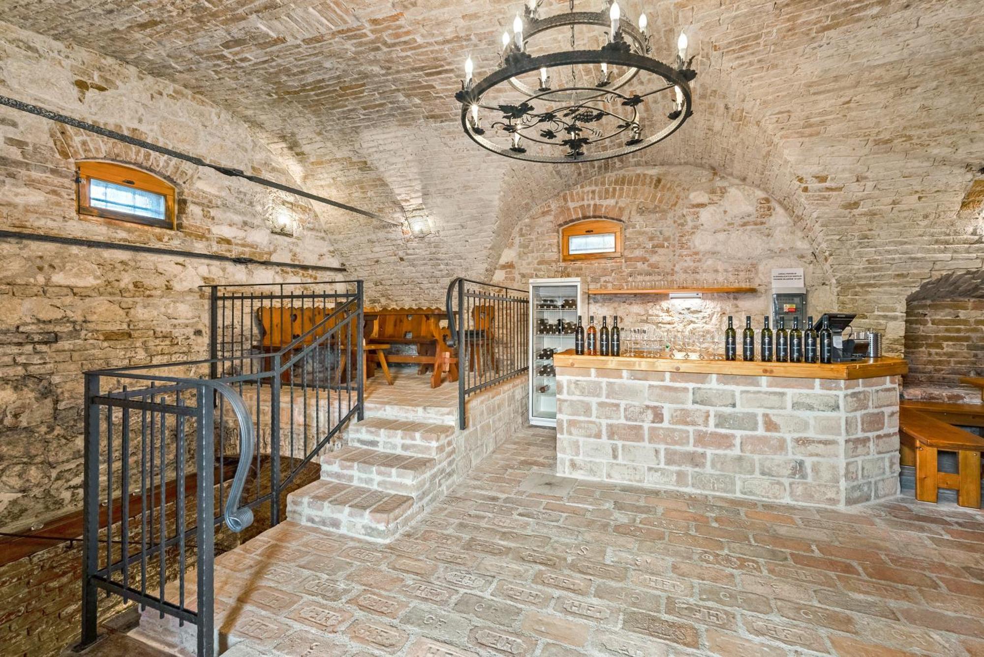Appartamento Nad Stastnym Sklepem Valtice Esterno foto